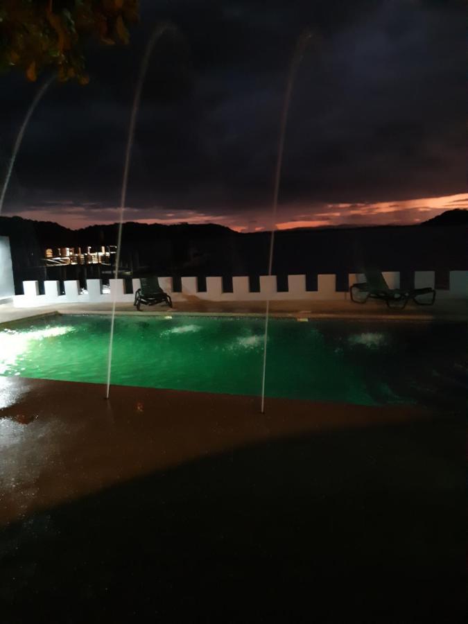 Vista Castillo Hotel Голфіто Екстер'єр фото
